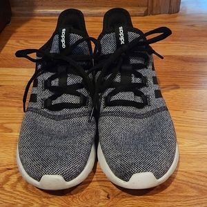 Adidas Cloudfoam womens size 9.5